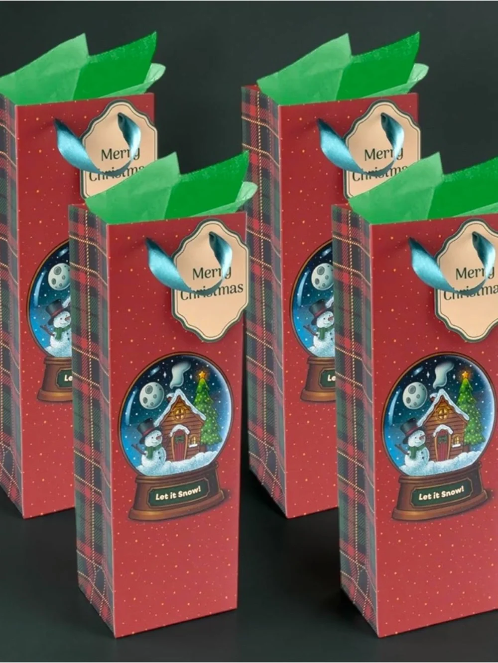 Christmas Wine Gift Bags 4 Pack Snow Globe Hostess Gift Holiday Wrap NWT